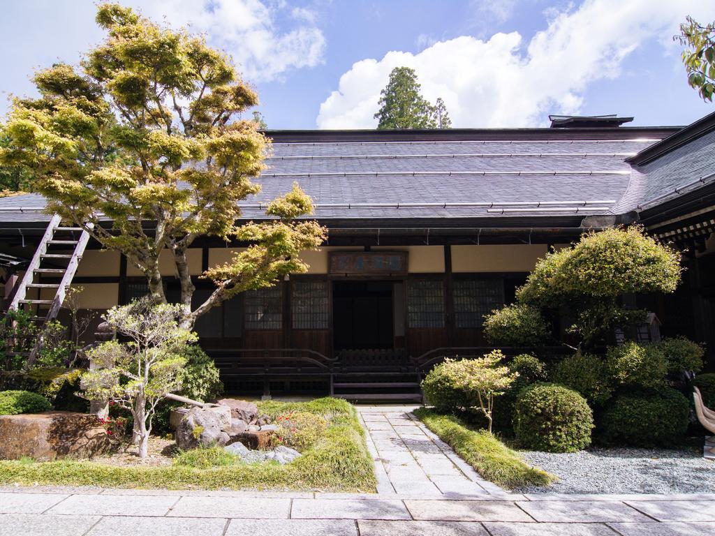 Koyasan Shukubo Jokiin Hotel Kültér fotó
